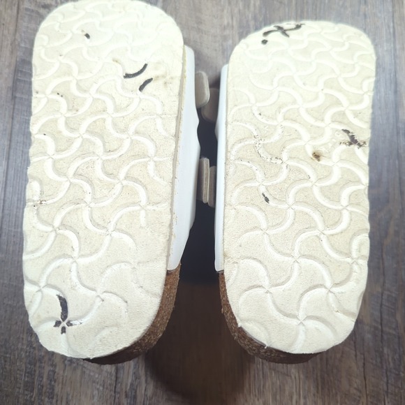 Birkenstock Arizona Birko-Flor White Sandals Women's Size EU 36 US 5 - Picture 14 of 15